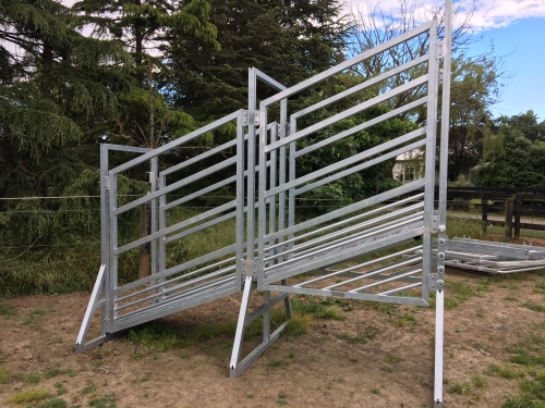 Cattle Loading Ramps NZ | Sheep Loading Ramps | Premium